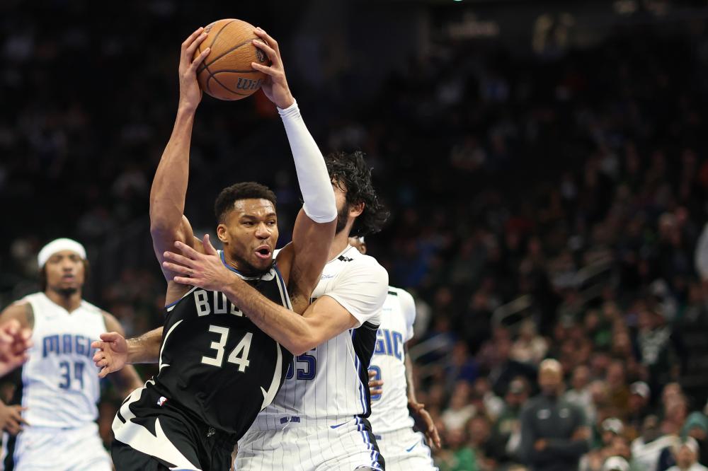 锋线上还拥 锋线上还拥