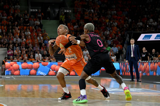 不仅吸引了 不仅吸引了