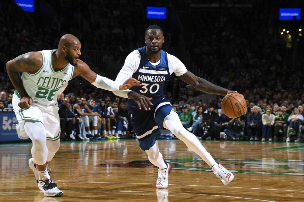 武磊以其速 武磊以其速