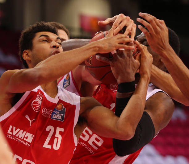 欧美杯的由 欧美杯的由